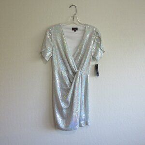 JM Studio by John Meyer Metallic Silver Short Sleeve Wrap Knee Length Dress 6P
